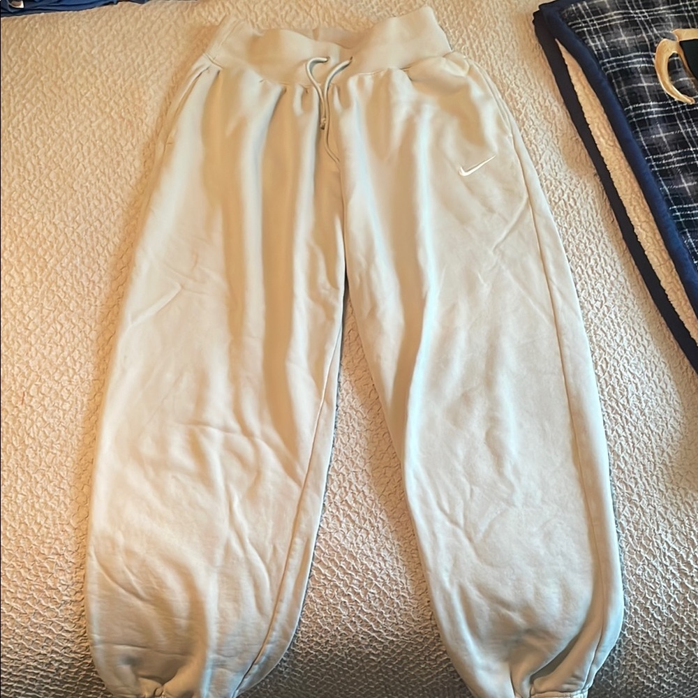 Nike Womens light Blue Joggers